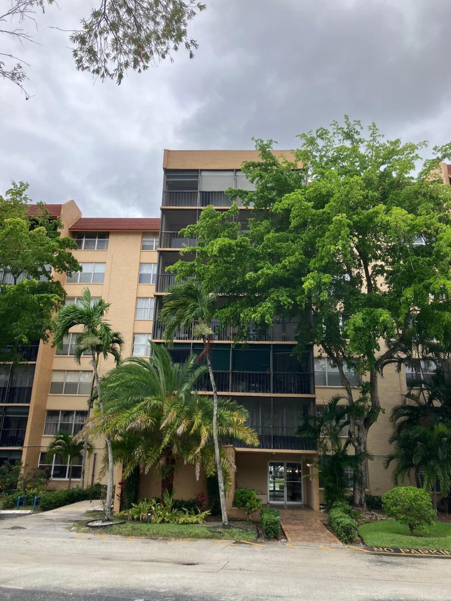 Beautifully renovated 3bedroom 2 bath corner  unit in this 55+ community. Updated kitchen with granite counters, large bedrooms with plenty of closet space, water filtration system, tile flooring, large screened patio, This community has a guarded entry plus a secure  entry to the building, clubhouse, fitness center, yoga studio, heated pools and more