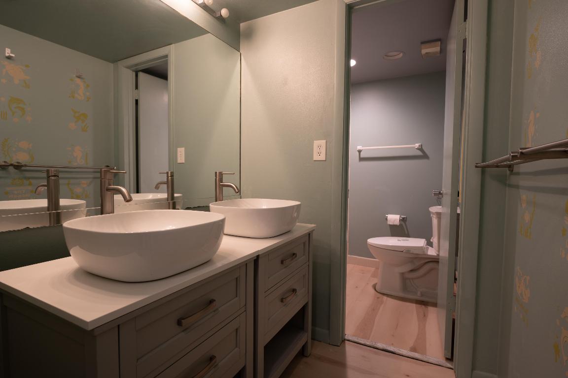 OCEAN TRAIL CONDO IV - Residential Lease