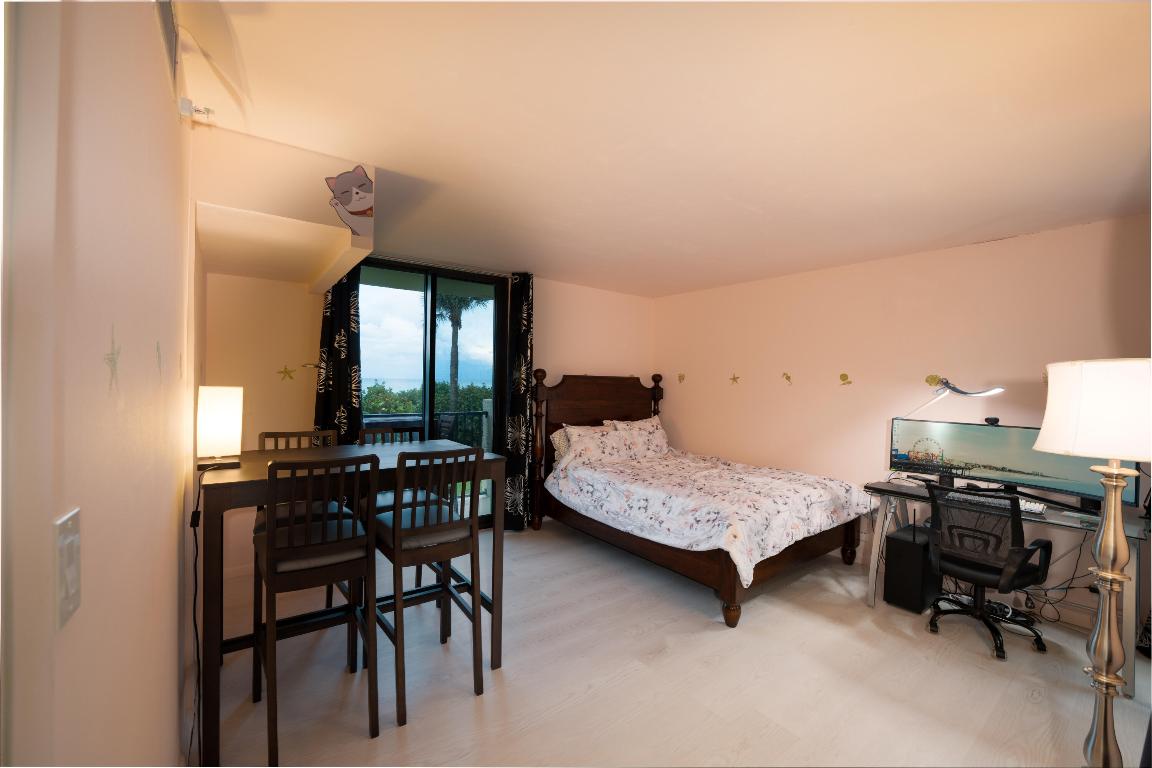 OCEAN TRAIL CONDO IV - Residential Lease