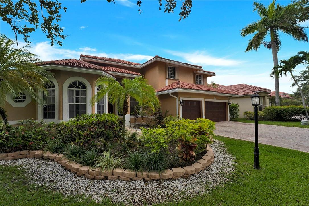 HIDDEN HAMMOCKS ESTATES - Residential