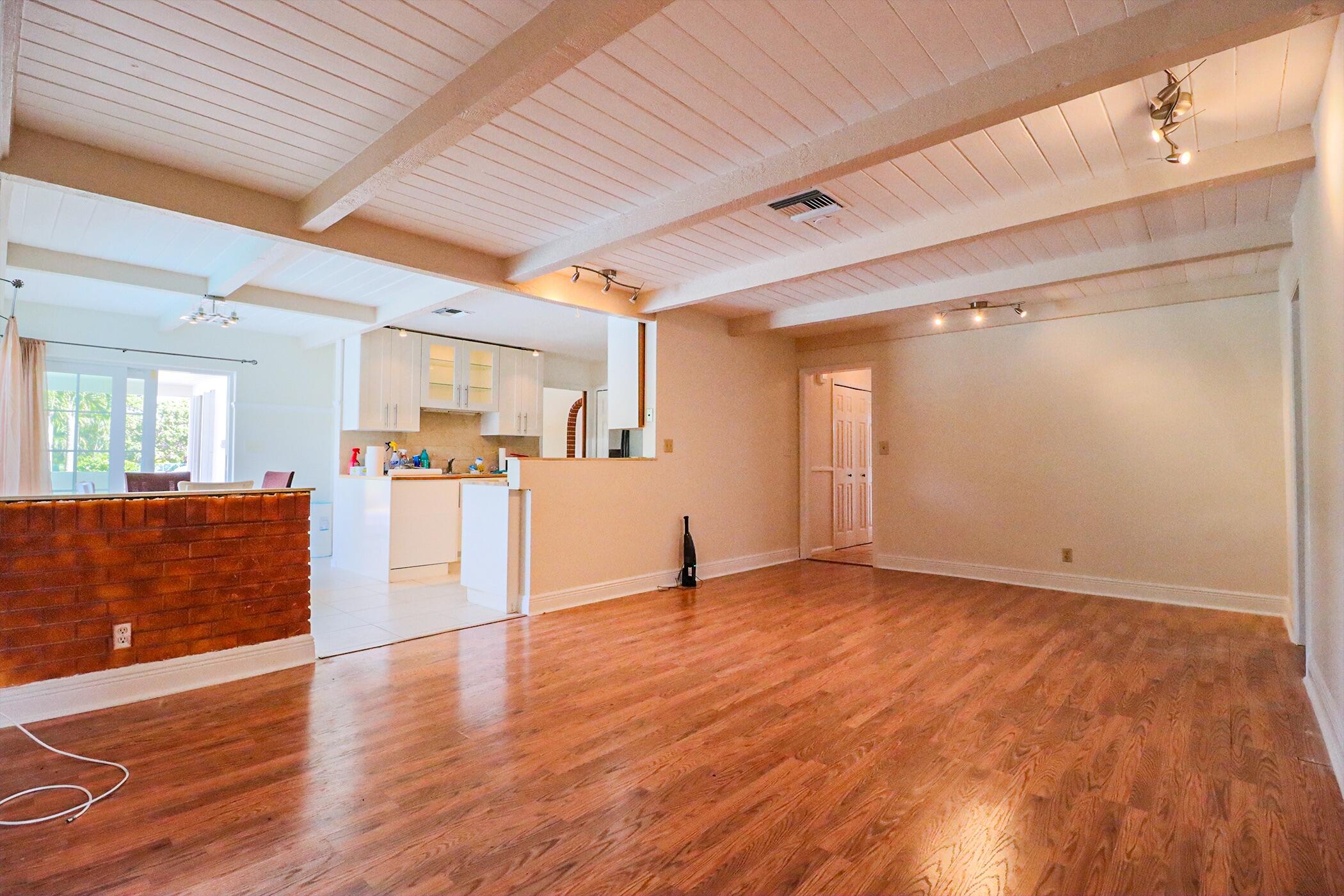 RAMBLEWOOD SOUTH - Residential Lease