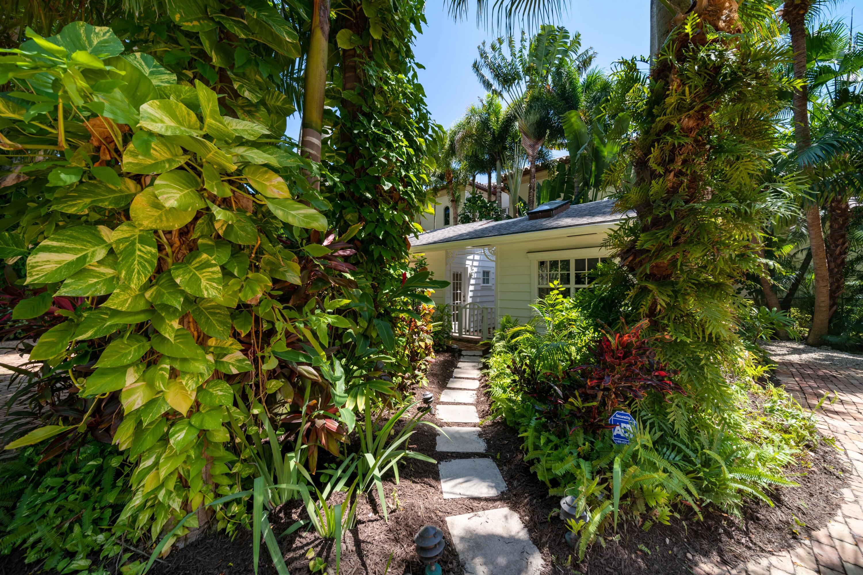 Marina Historic District (Waterfront) - Residential