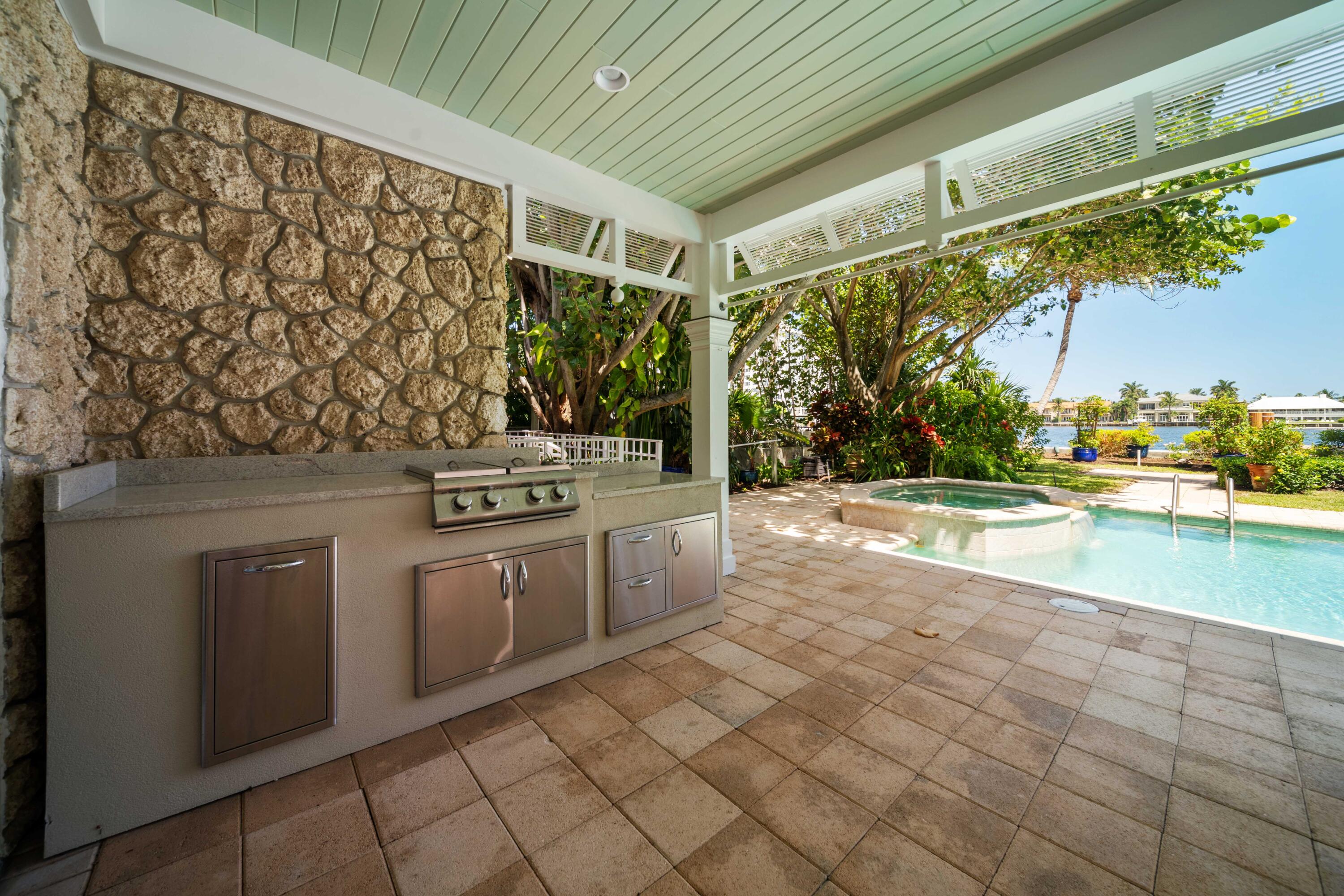 Marina Historic District (Waterfront) - Residential
