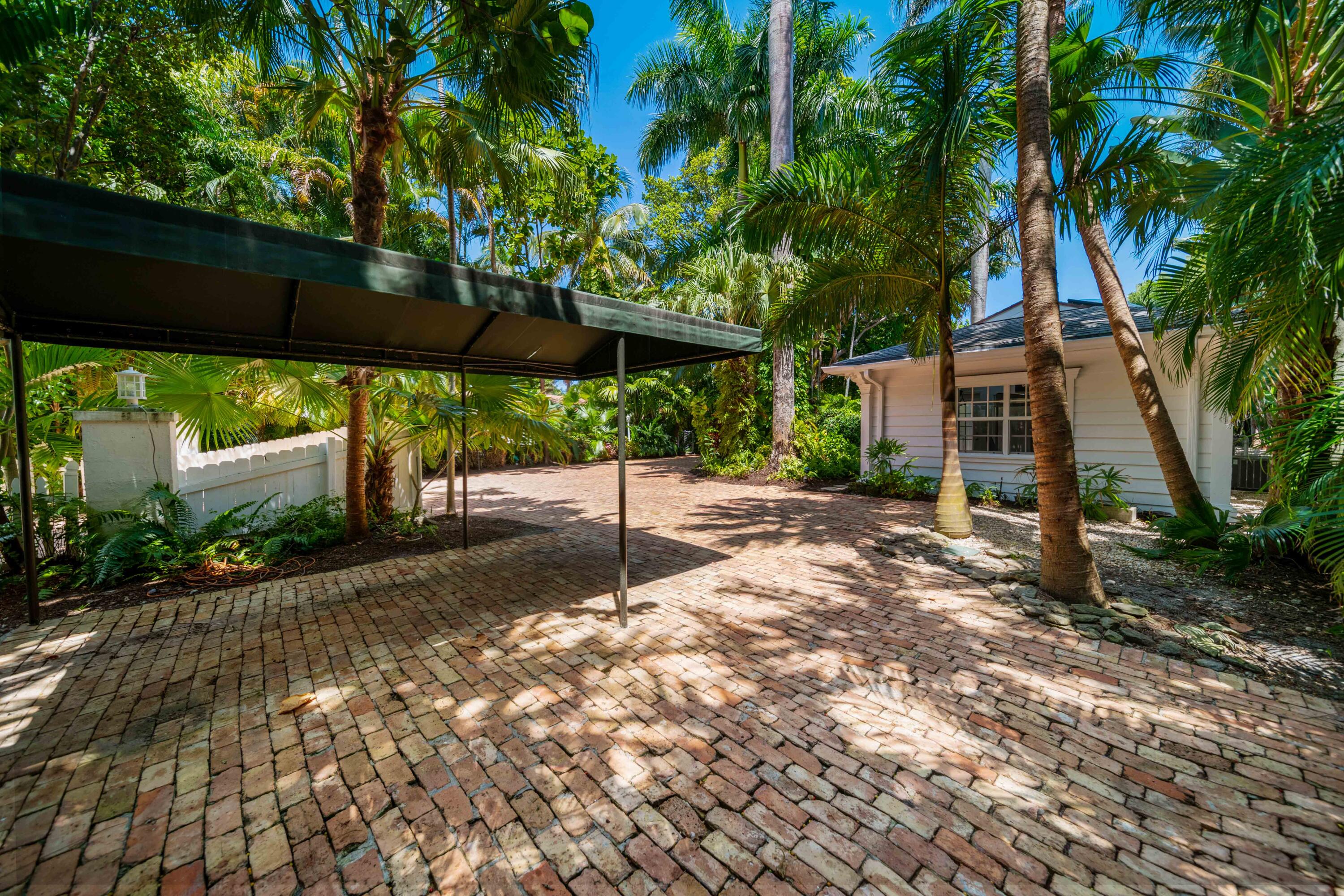 Marina Historic District (Waterfront) - Residential