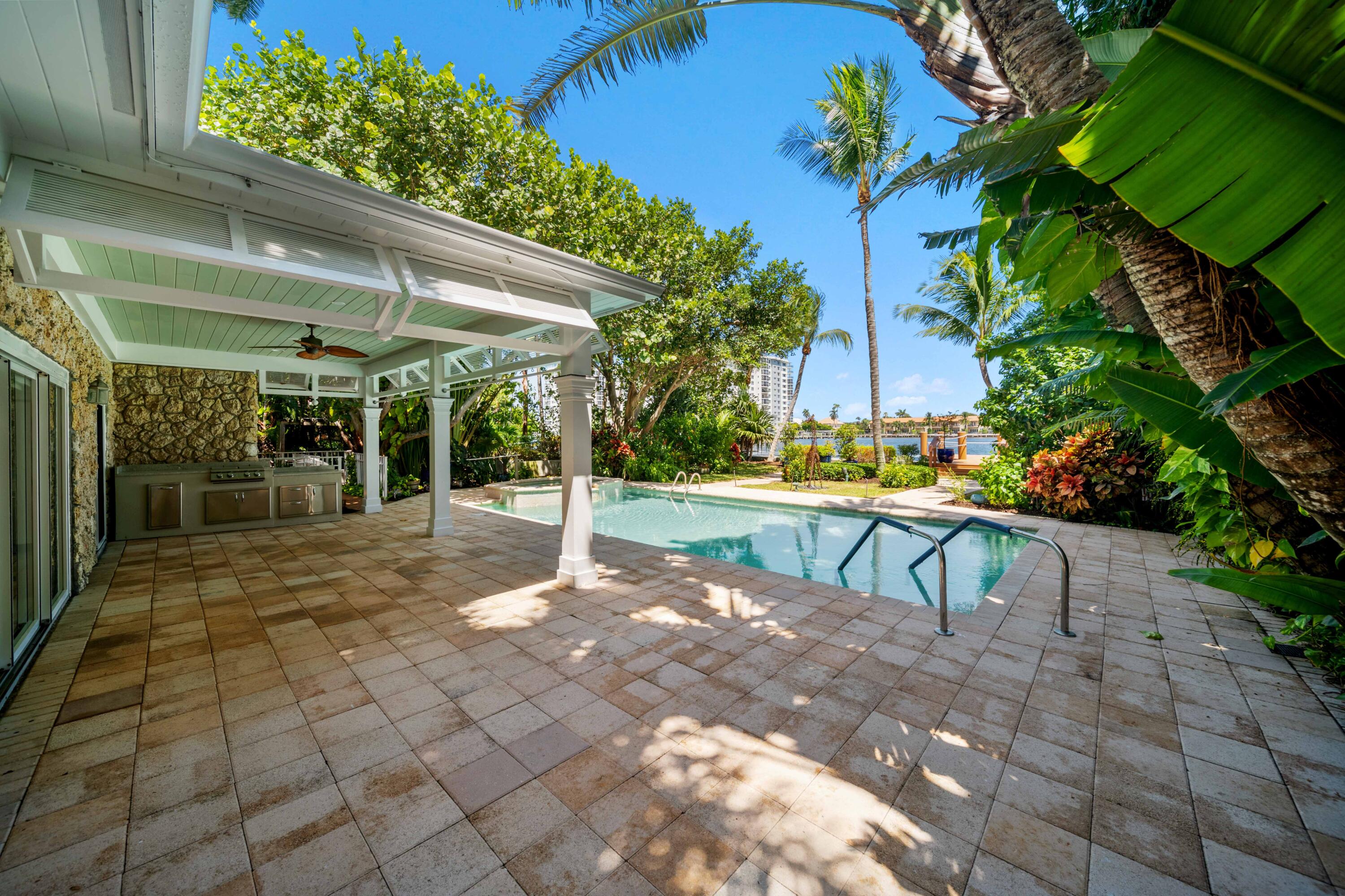 Marina Historic District (Waterfront) - Residential