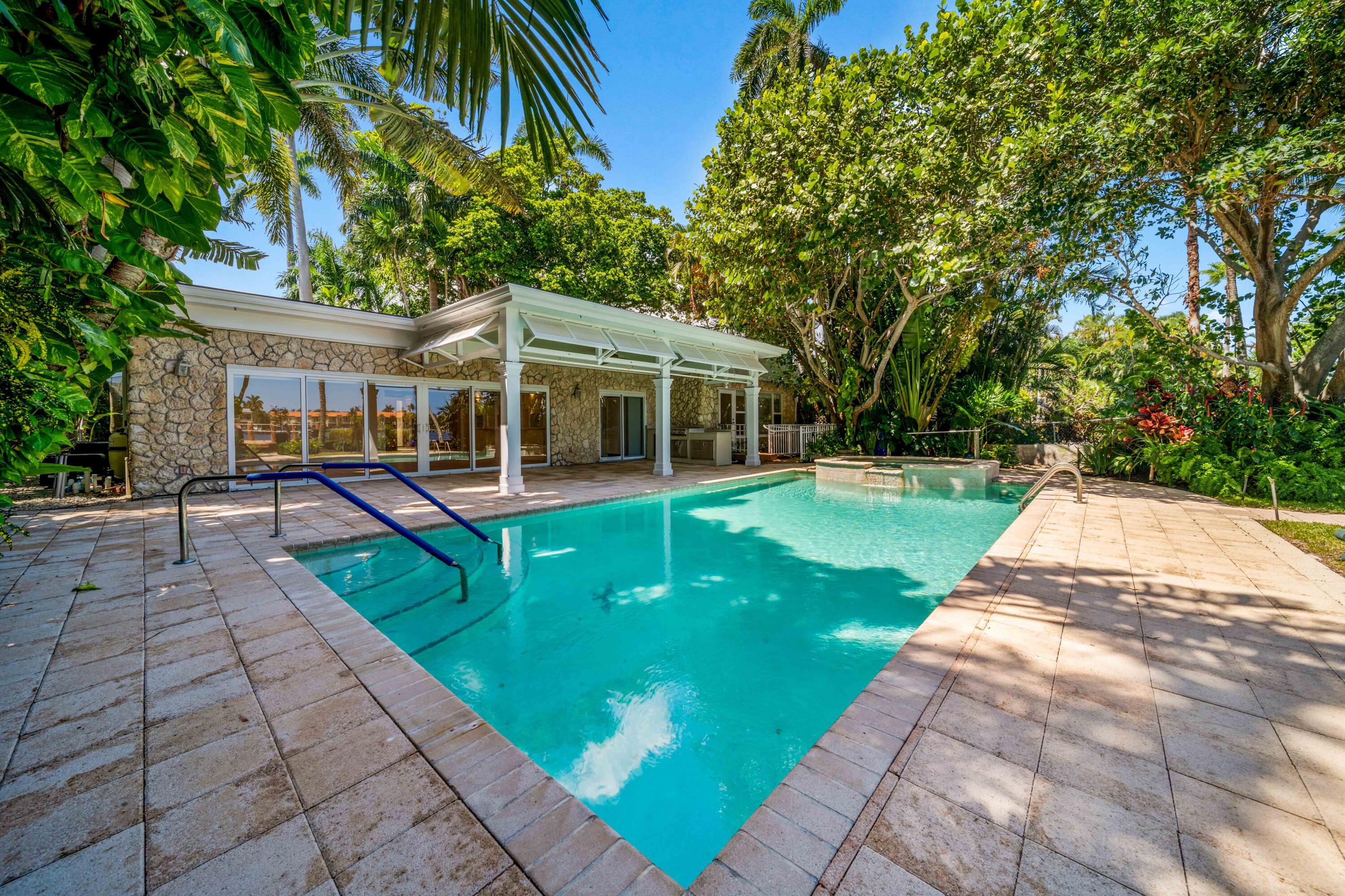 Marina Historic District (Waterfront) - Residential