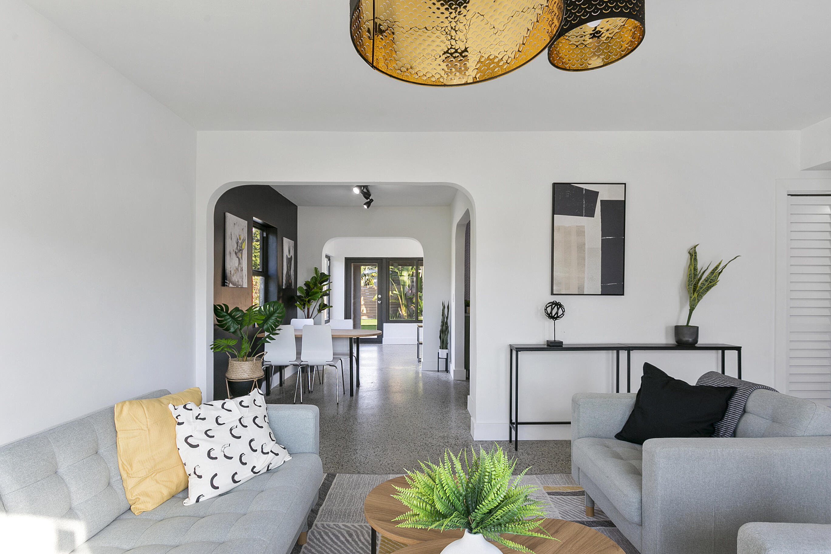 OAKLAND PARK SECOND ADD - Residential Income