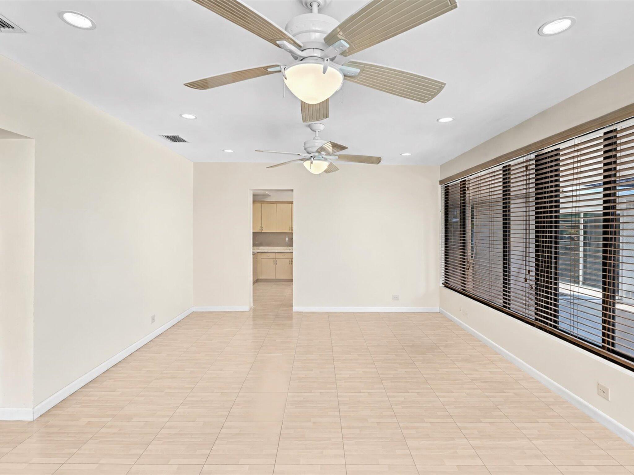 GREYKNOLL ESTATES - Residential