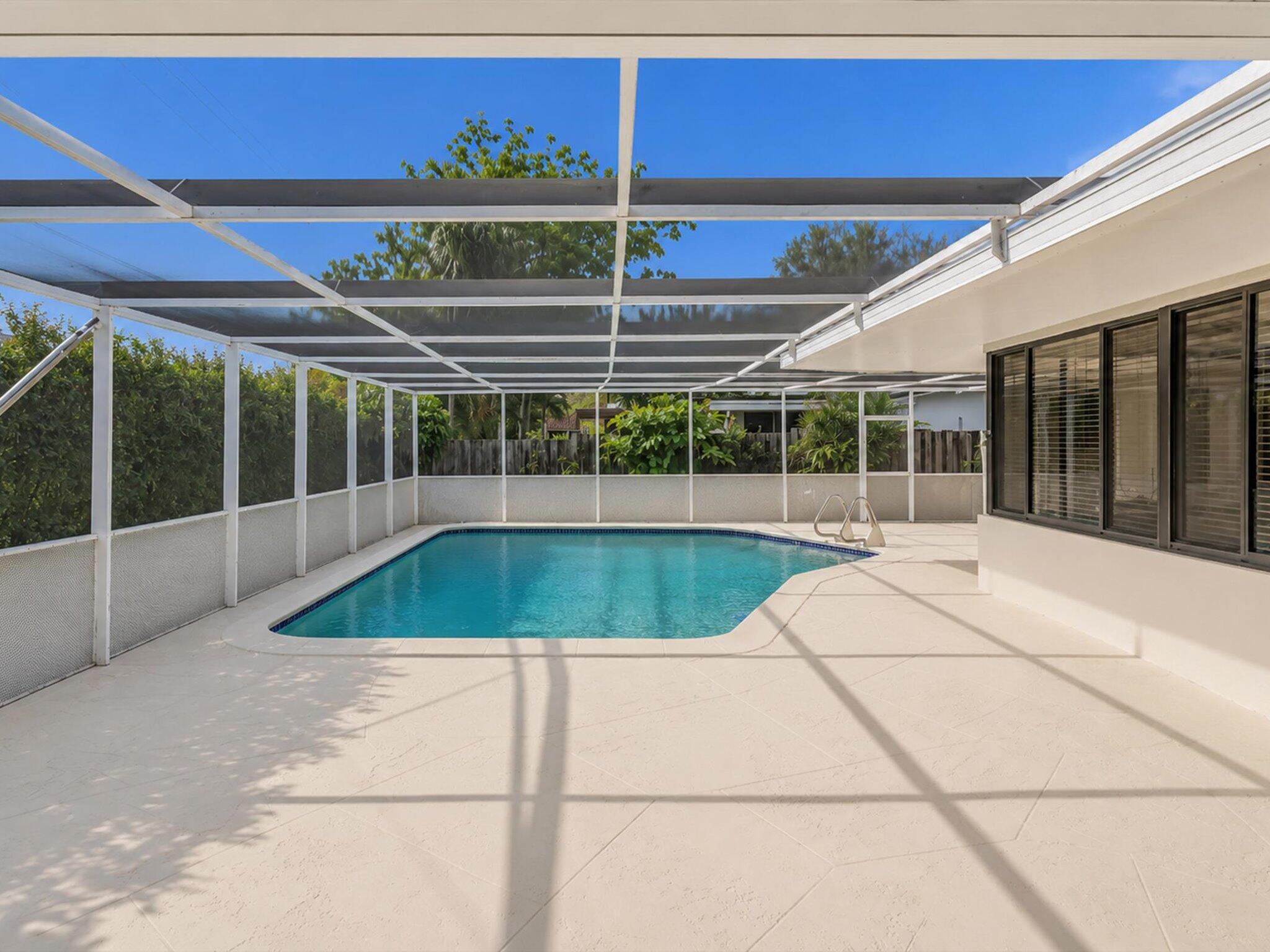GREYKNOLL ESTATES - Residential