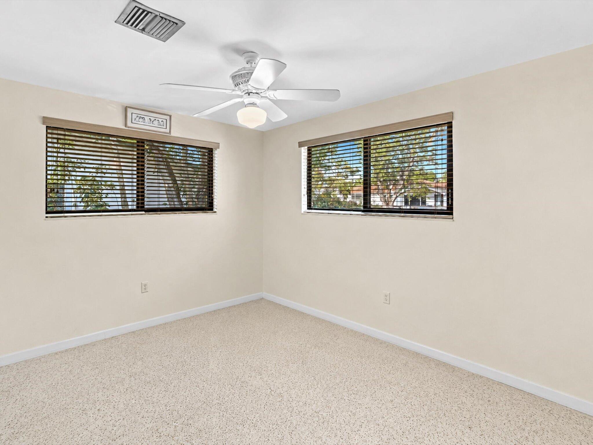 GREYKNOLL ESTATES - Residential