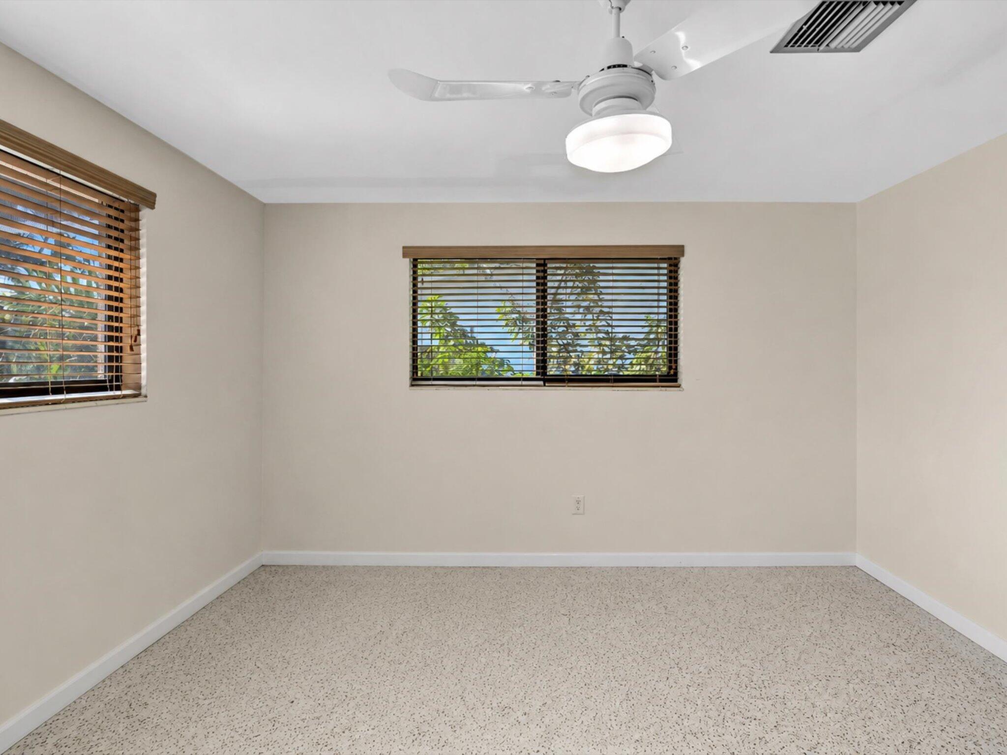 GREYKNOLL ESTATES - Residential