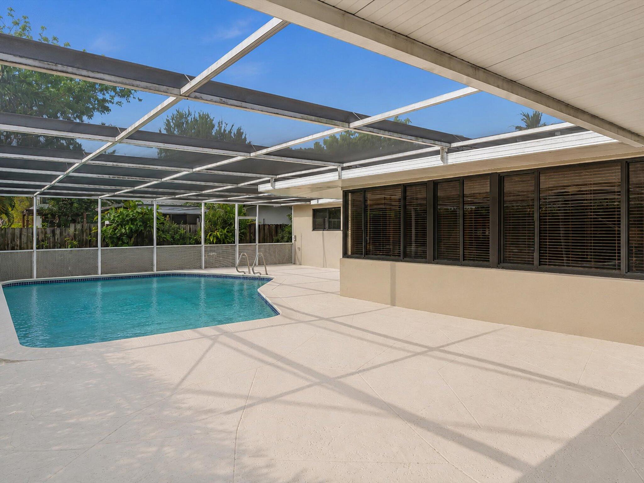GREYKNOLL ESTATES - Residential