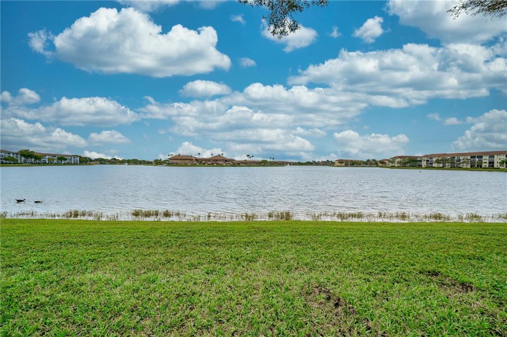 IVANHOE - Residential