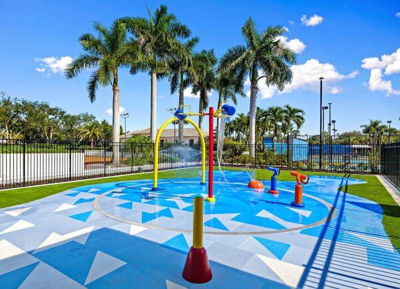 BOCA GROVE PLANTATION - Residential