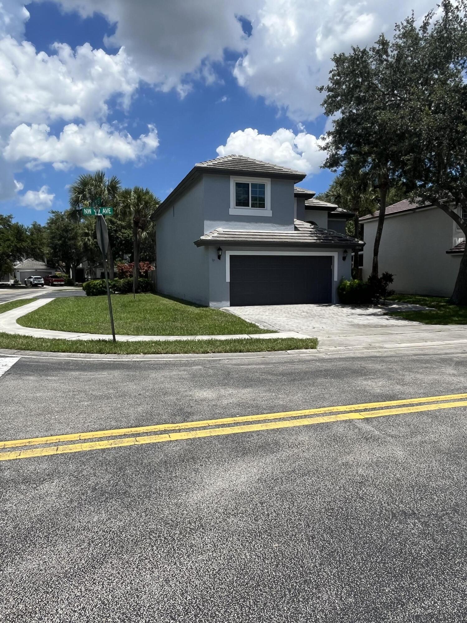 Welcome to this beautiful 3-bedroom, 3-bathroom single-family home with a bonus room downstairs located in the heart of Pembroke Pines. Offering 2,312 square feet of finished living space, this 2-story home provides ample room for comfortable daily living and entertaining. Features include roof 2022, fully remodeled kitchen with stainless steel appliances and Quartz countertops, upgraded primary bathroom, all new wood and laminate flooring upstairs, one full bedroom and full bathroom downstairs, Impact windows throughout, new water heater, The two-car garage offers convenient parking and storage. This property presents an excellent opportunity for those seeking a spacious home in the Pembroke Pines area.