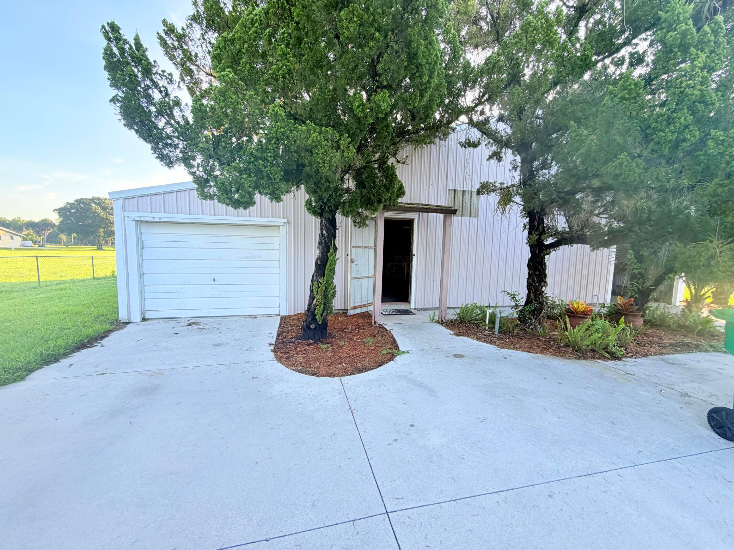 RIVER OAK ACRES - Residential