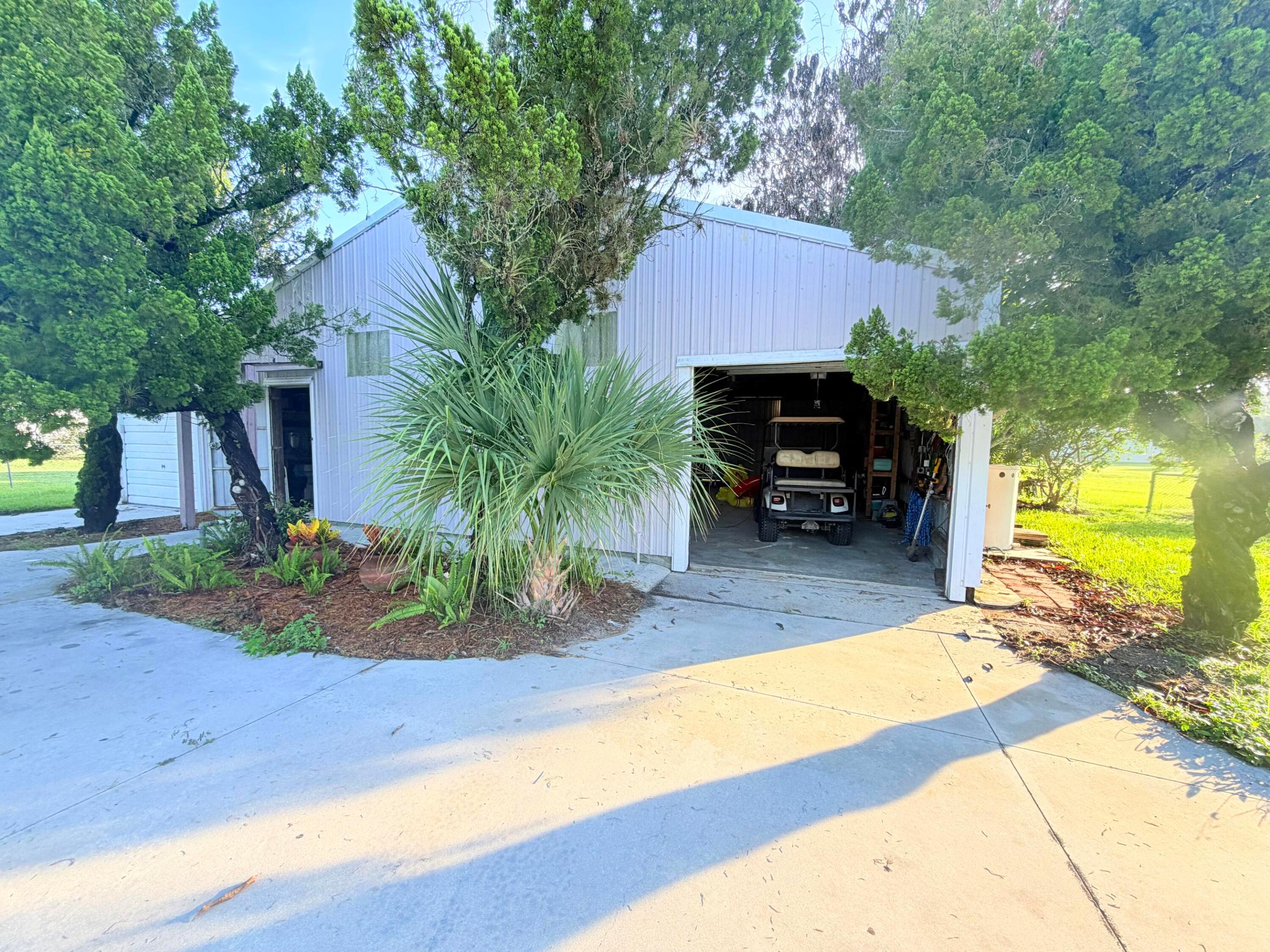 RIVER OAK ACRES - Residential