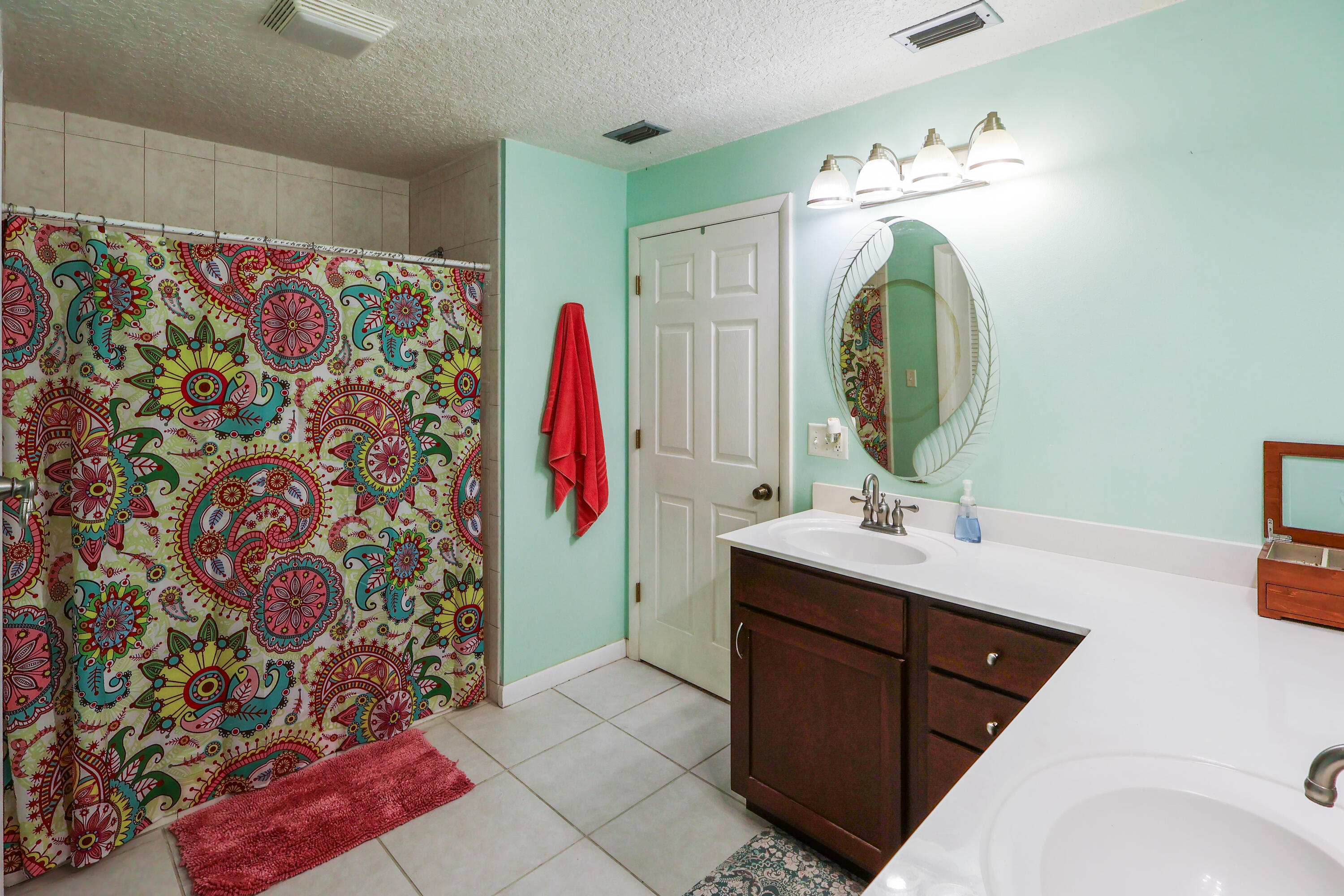 RIVER OAK ACRES - Residential