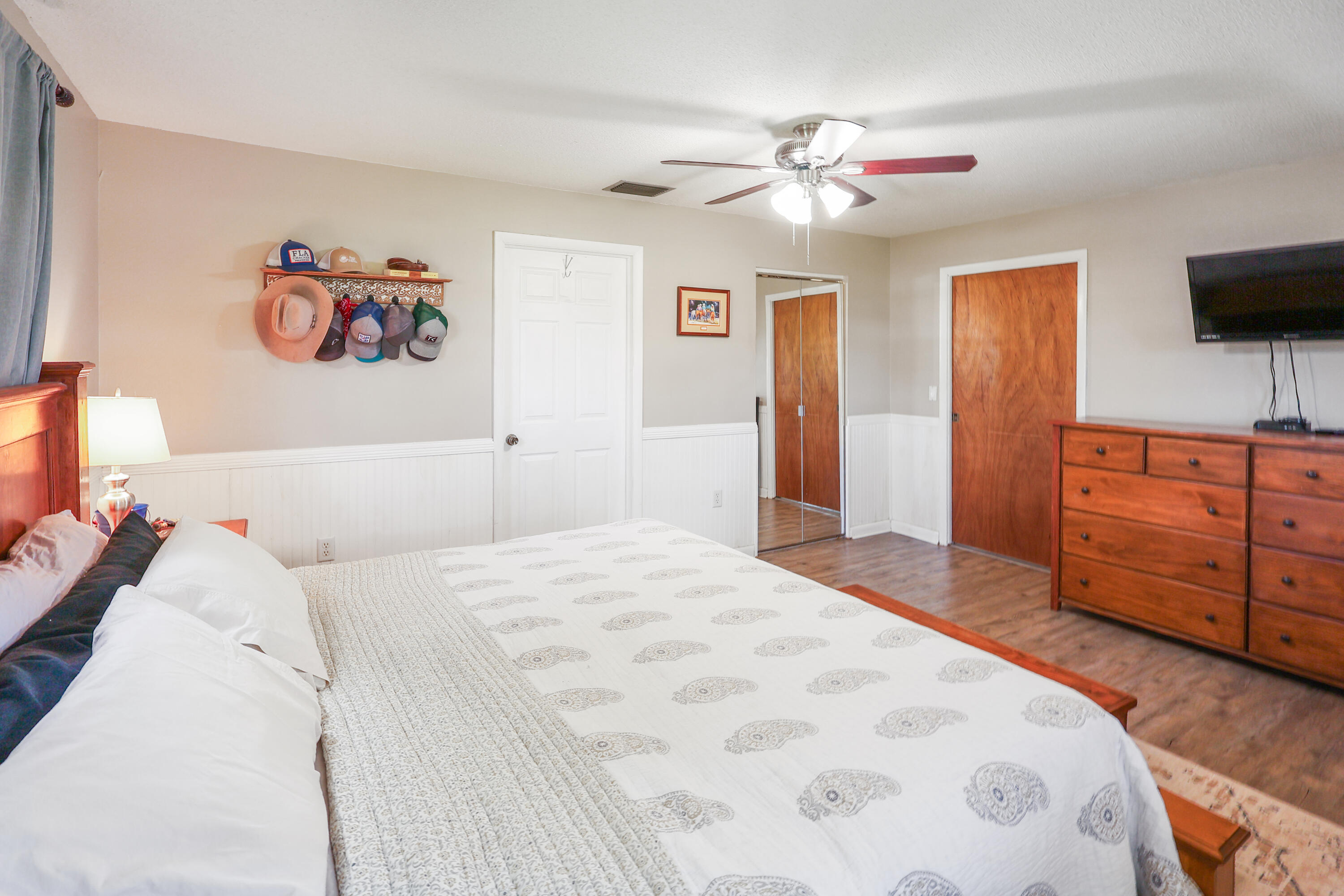 RIVER OAK ACRES - Residential