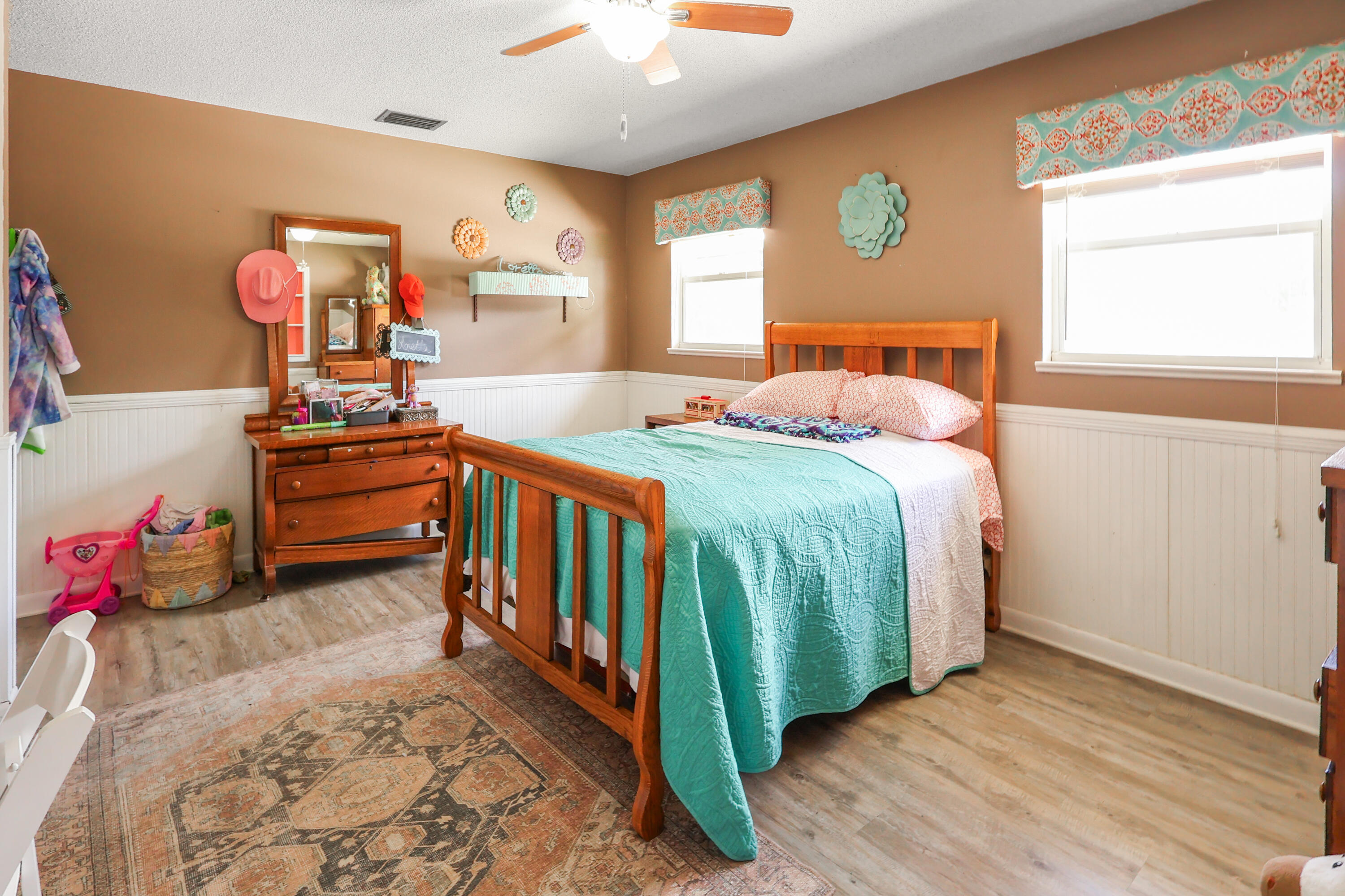 RIVER OAK ACRES - Residential