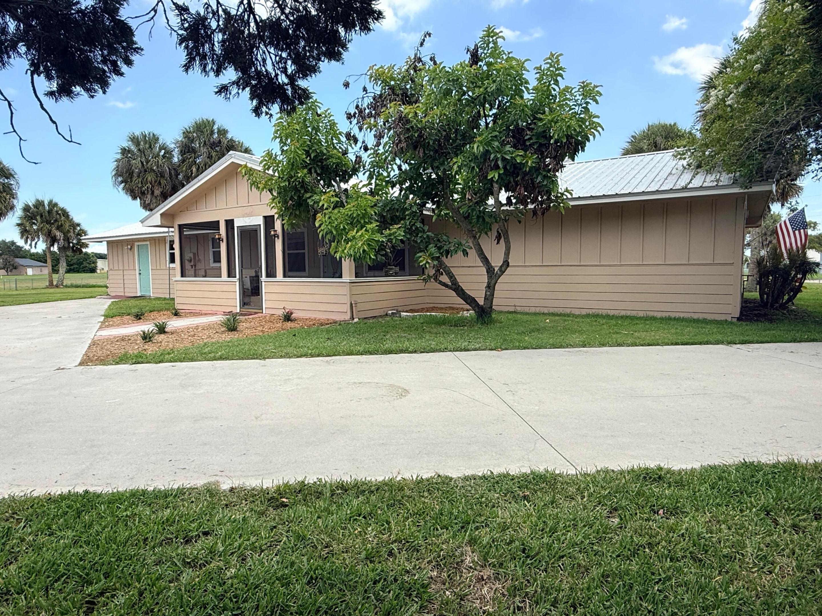 RIVER OAK ACRES - Residential