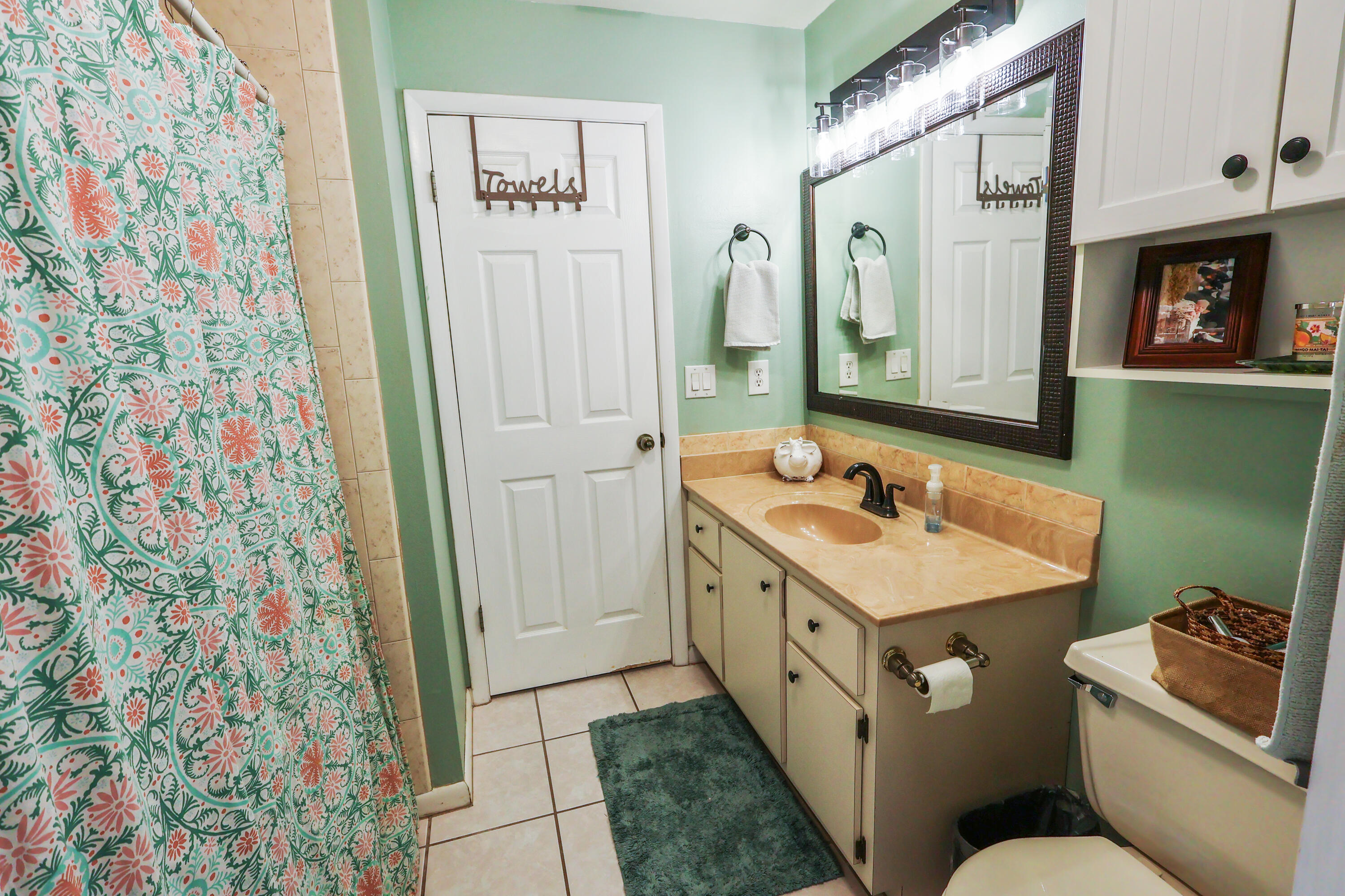 RIVER OAK ACRES - Residential