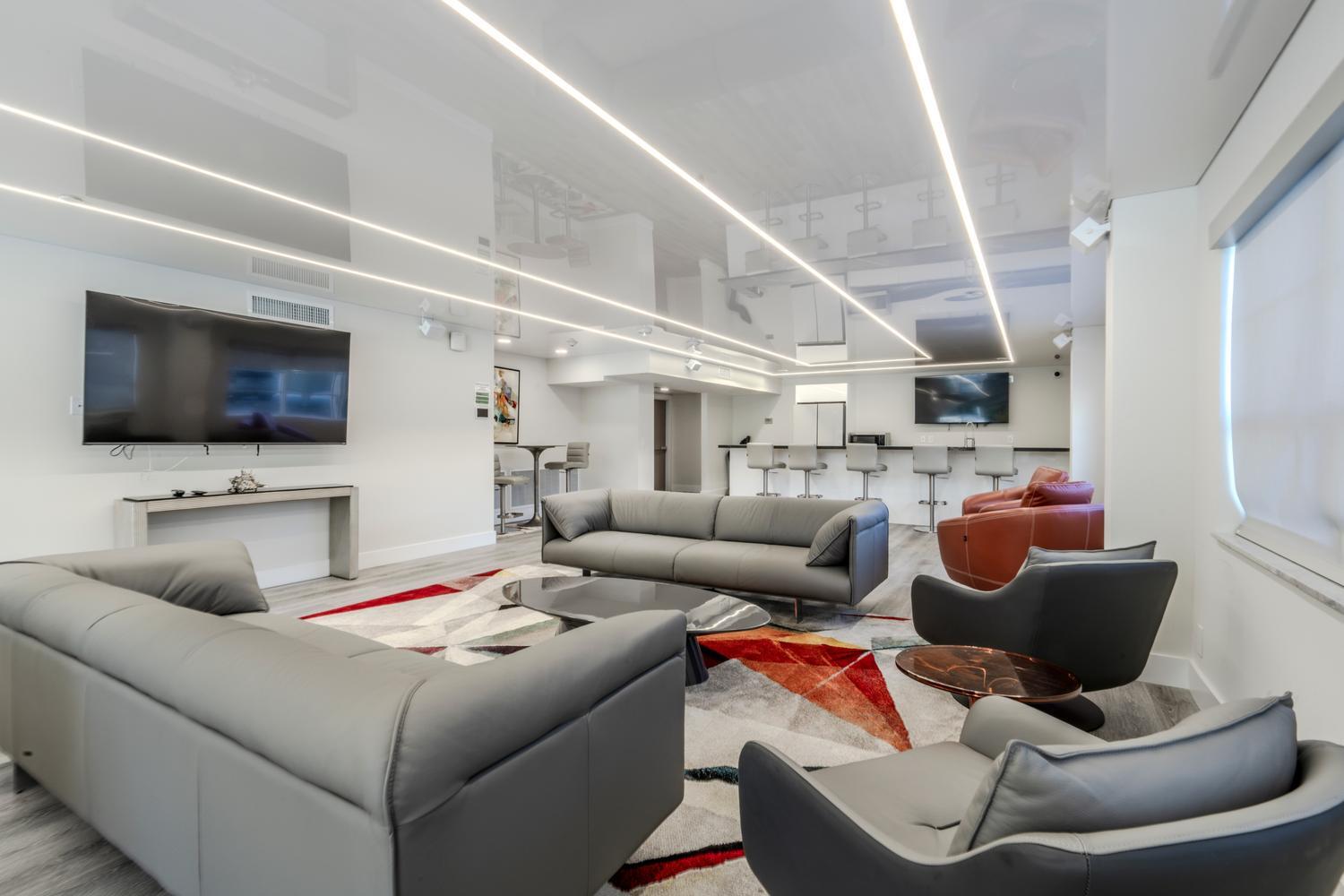 ESSEX TOWER CONDO - Residential