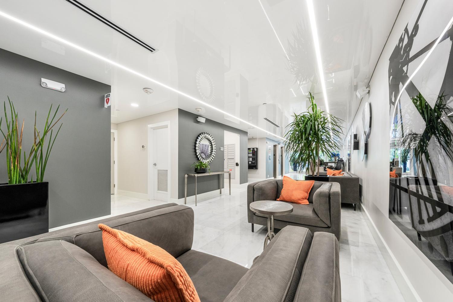 ESSEX TOWER CONDO - Residential