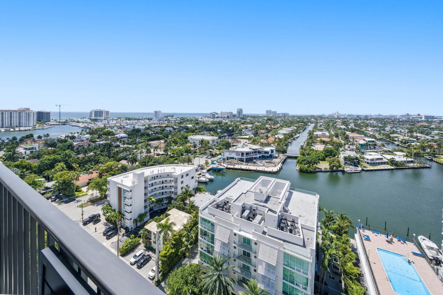 ESSEX TOWER CONDO - Residential