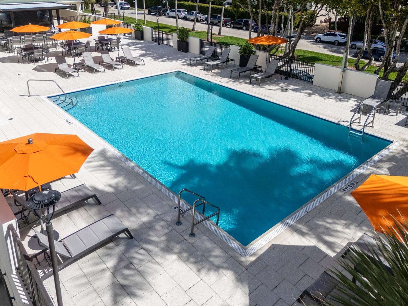 ESSEX TOWER CONDO - Residential