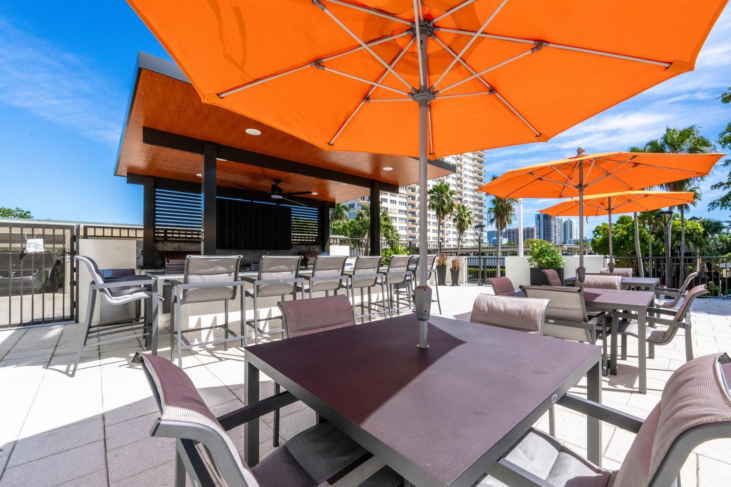 ESSEX TOWER CONDO - Residential