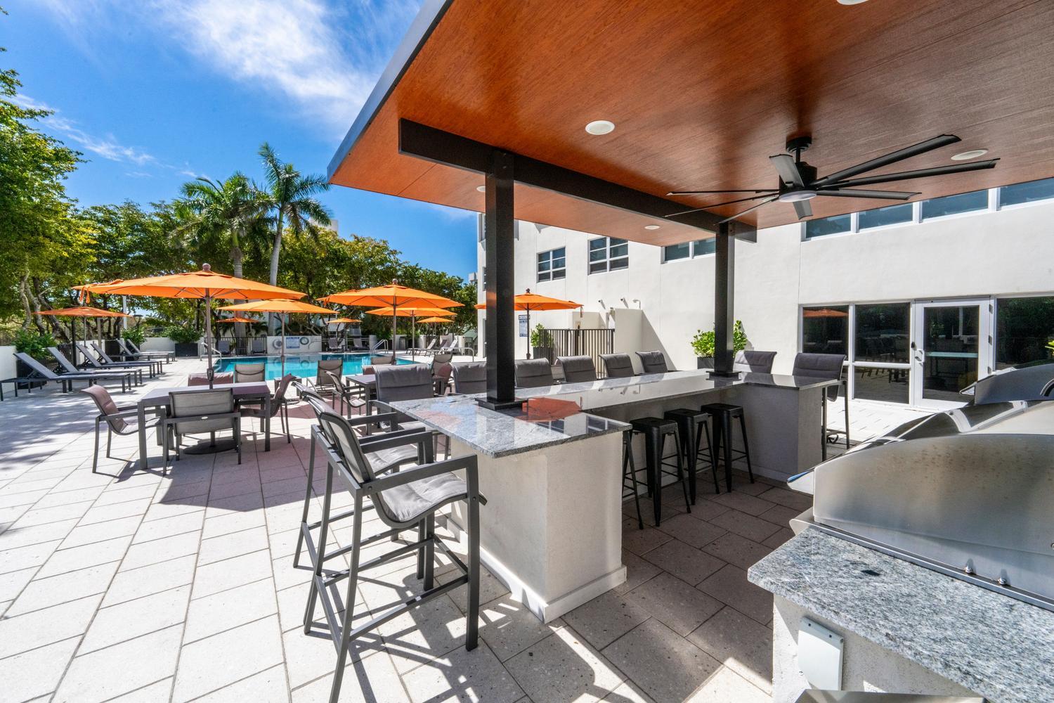 ESSEX TOWER CONDO - Residential