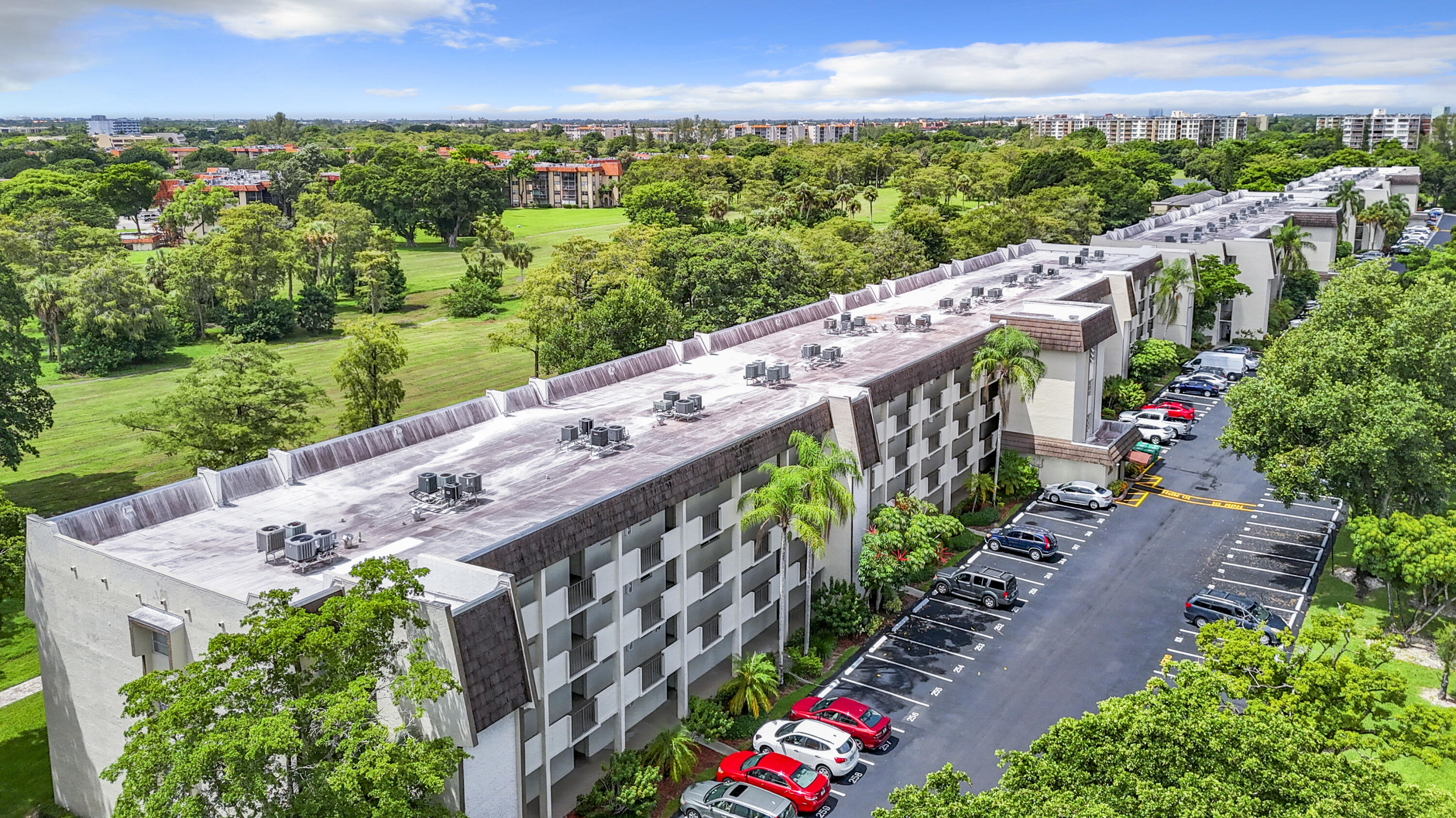 GREENS OF INVERRARY PHASE I - Residential