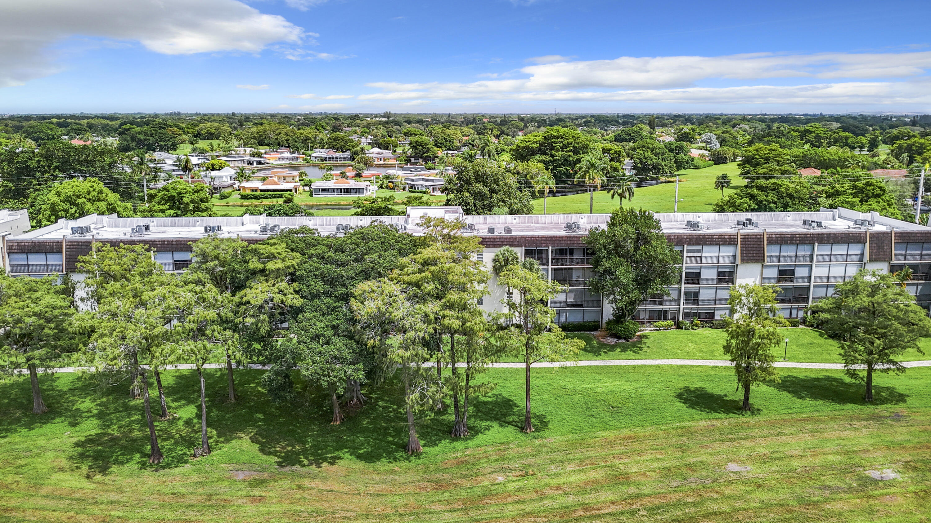 GREENS OF INVERRARY PHASE I - Residential