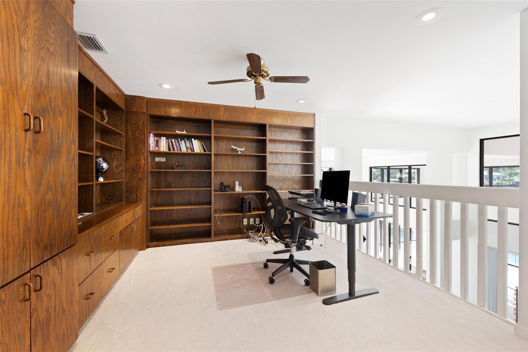 Dolphin Isles - Residential