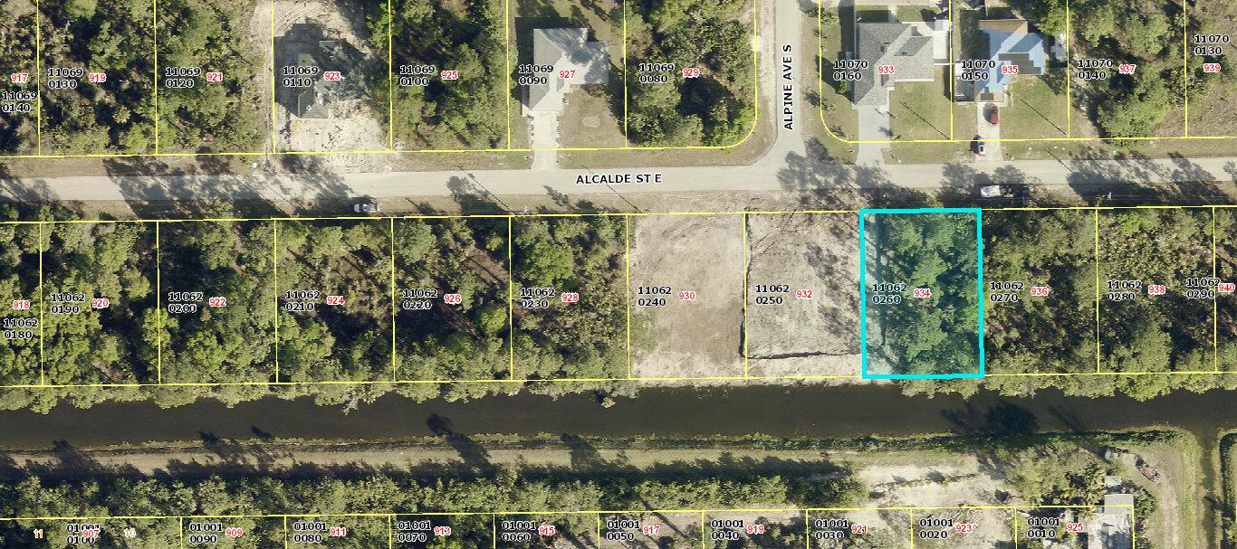 LEHIGH ACRES UNIT 11 - Land