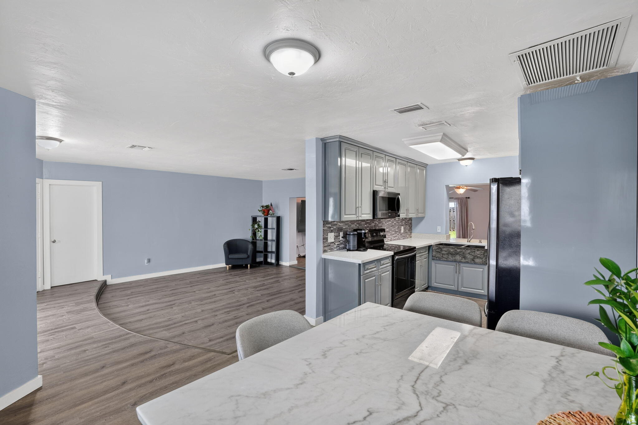 EDGEFIELD 1ST SEC - Residential