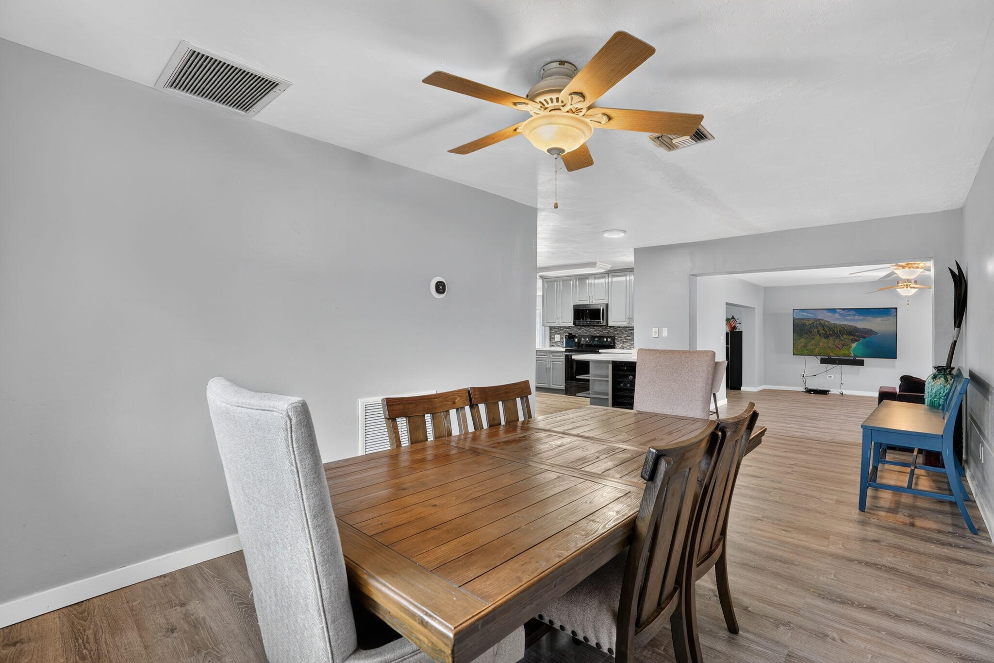 EDGEFIELD 1ST SEC - Residential