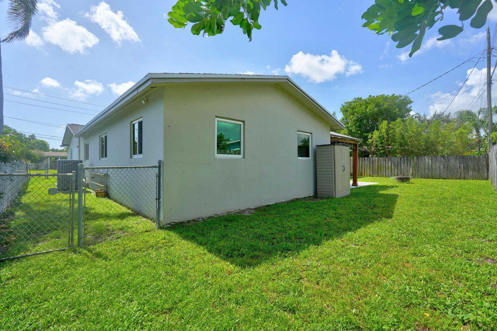 EDGEFIELD 1ST SEC - Residential