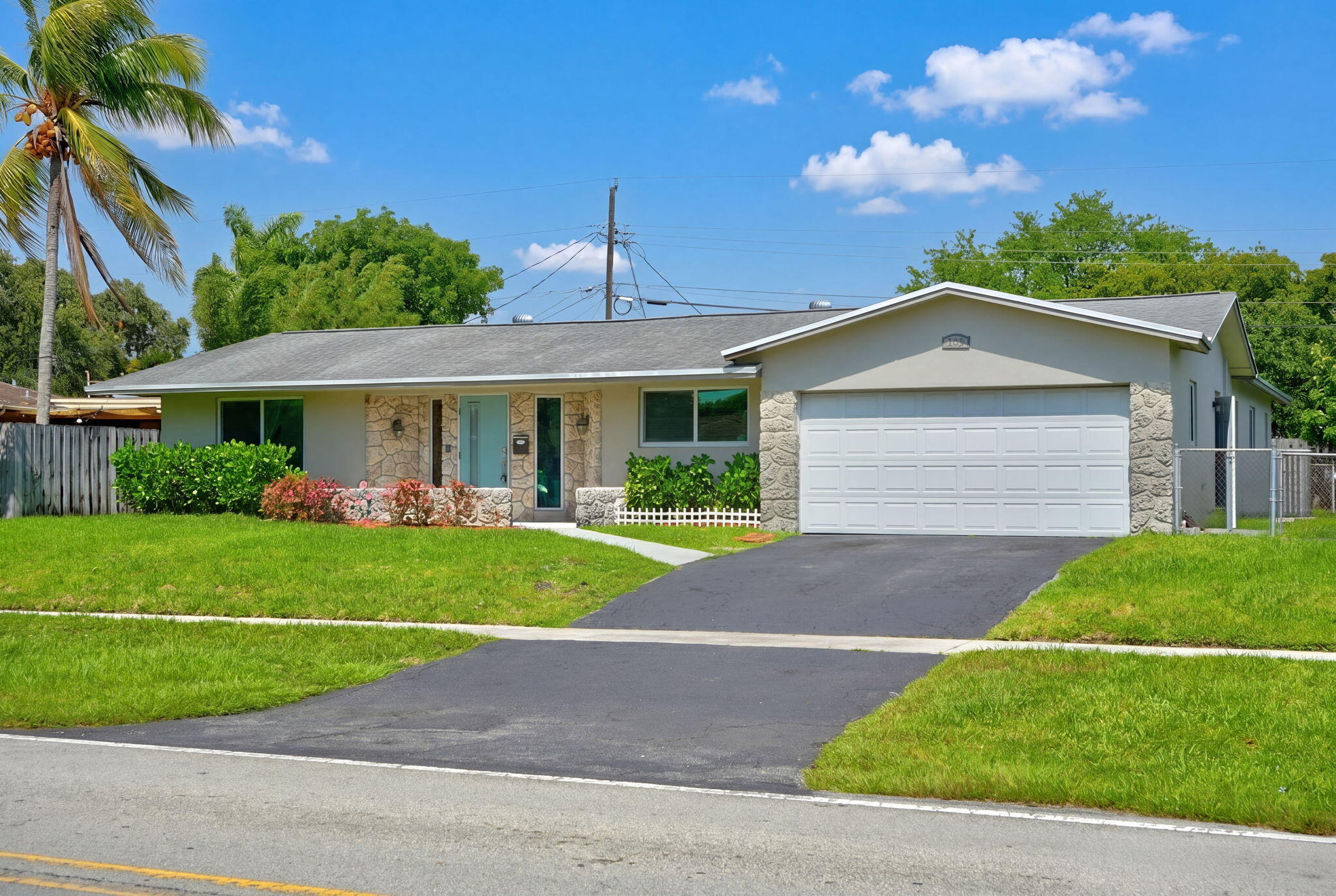 EDGEFIELD 1ST SEC - Residential