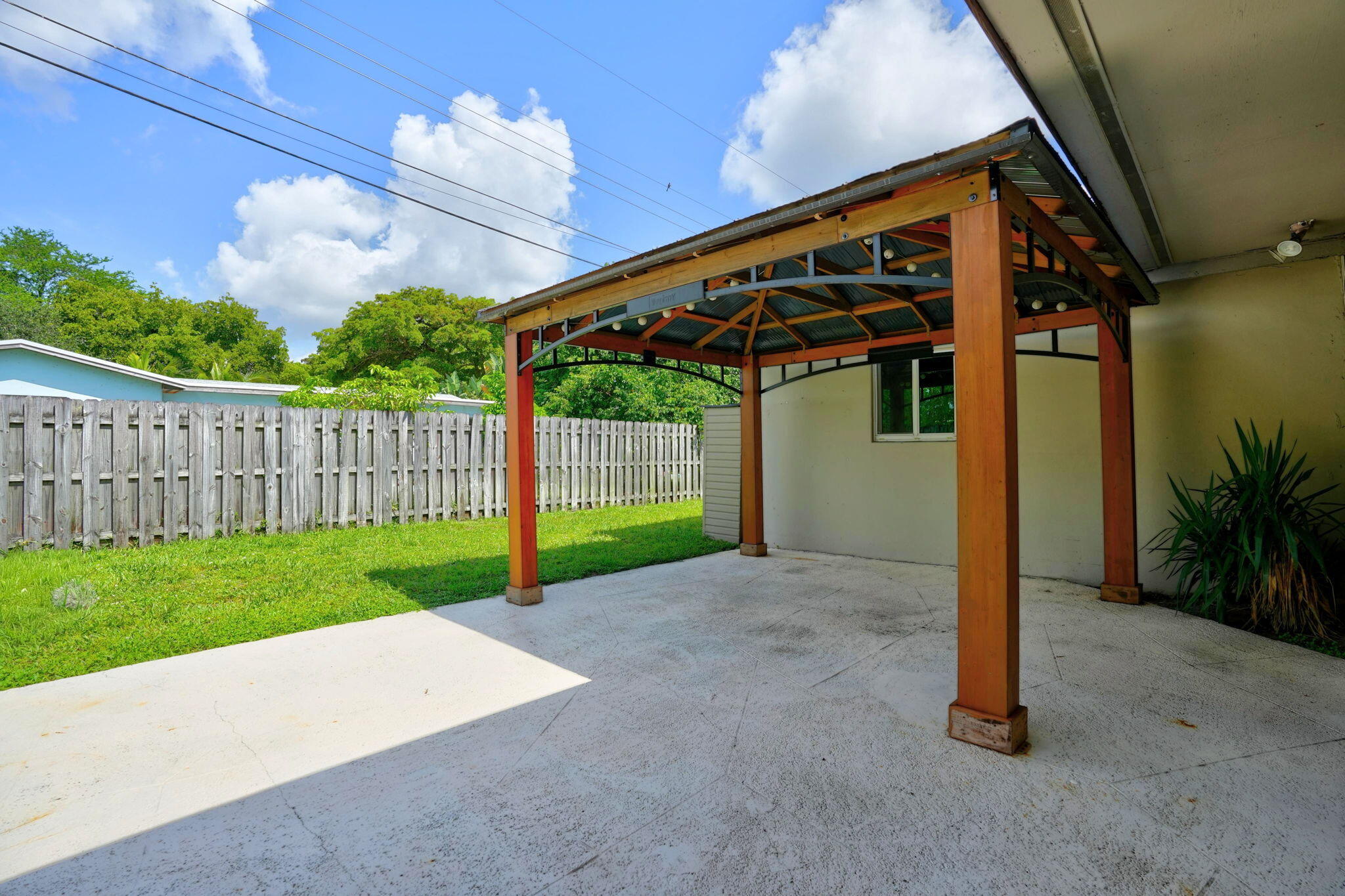 EDGEFIELD 1ST SEC - Residential
