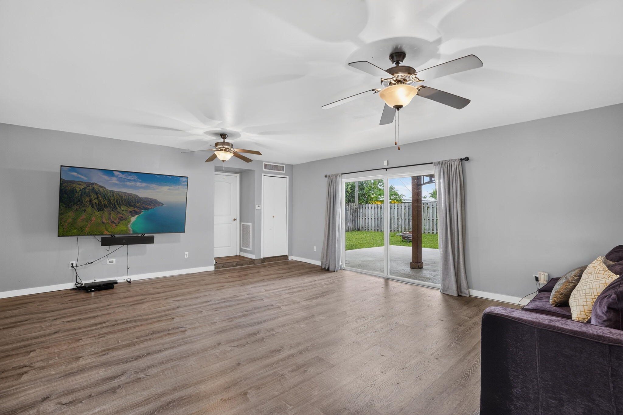 EDGEFIELD 1ST SEC - Residential