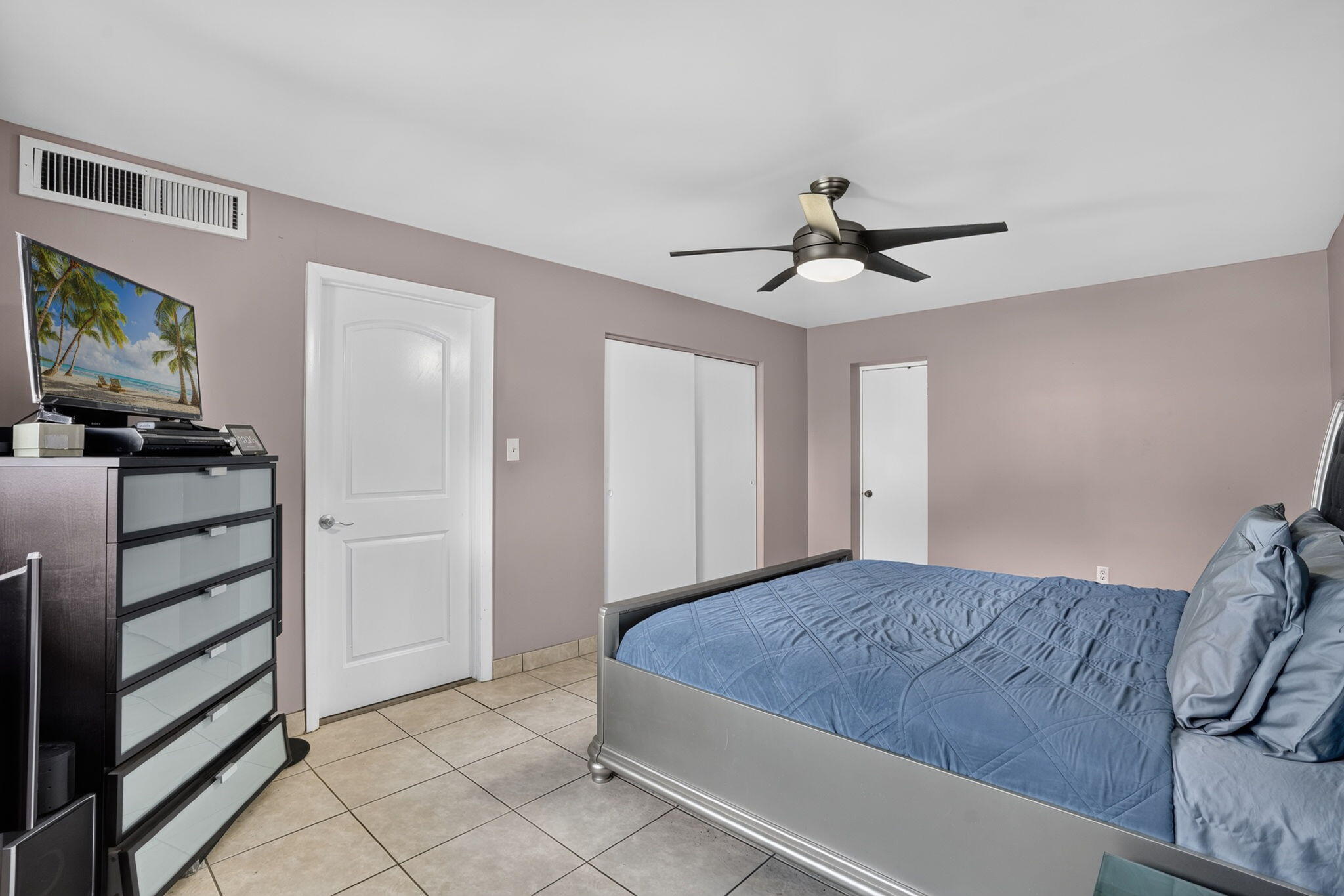 EDGEFIELD 1ST SEC - Residential