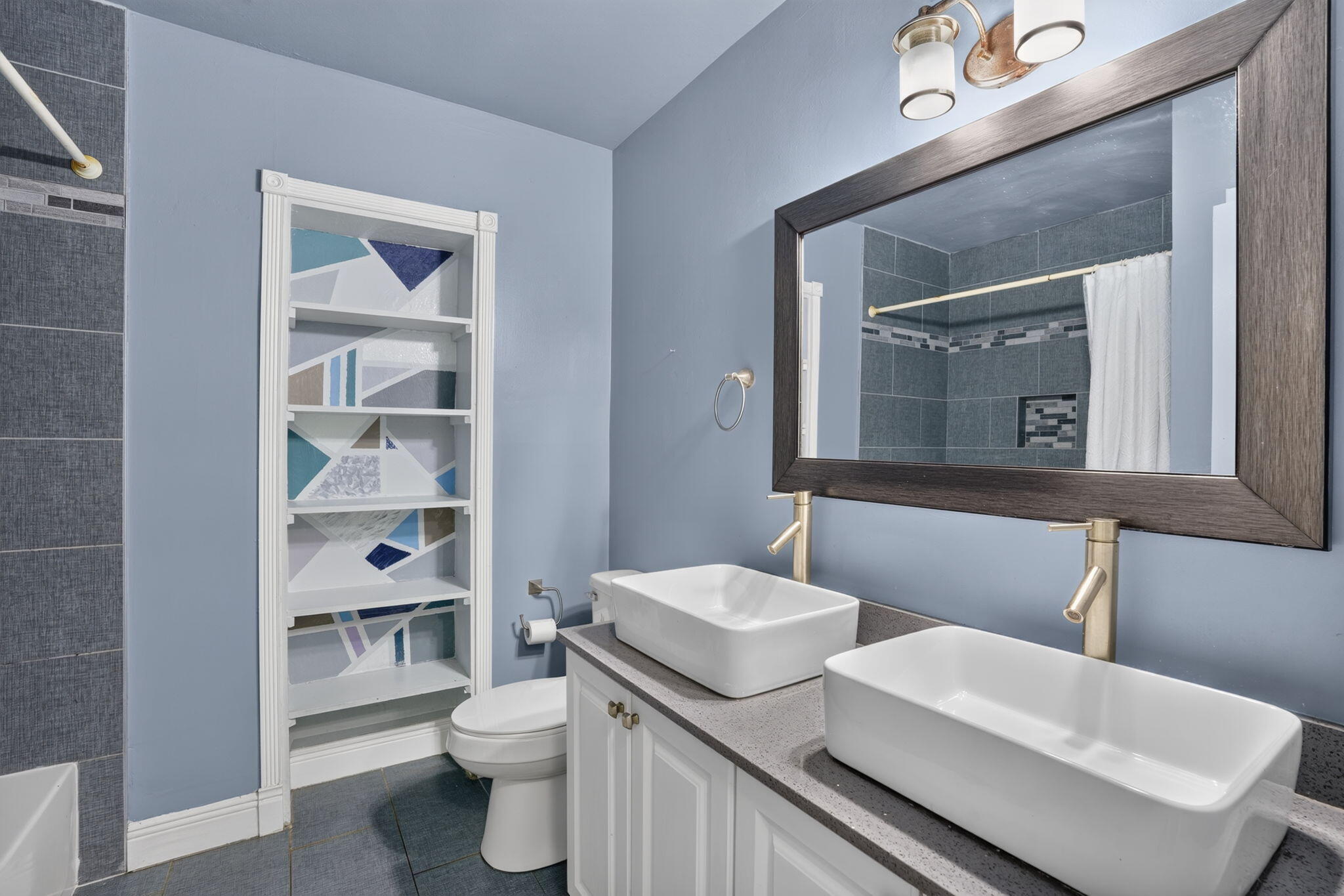 EDGEFIELD 1ST SEC - Residential
