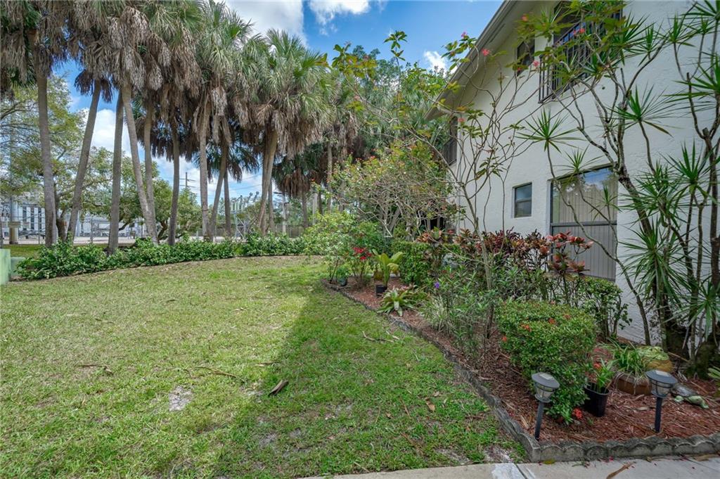 Baywood Village II - Residential