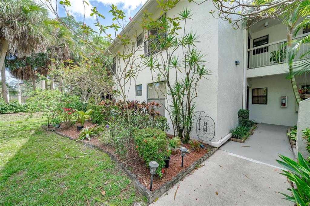 Baywood Village II - Residential