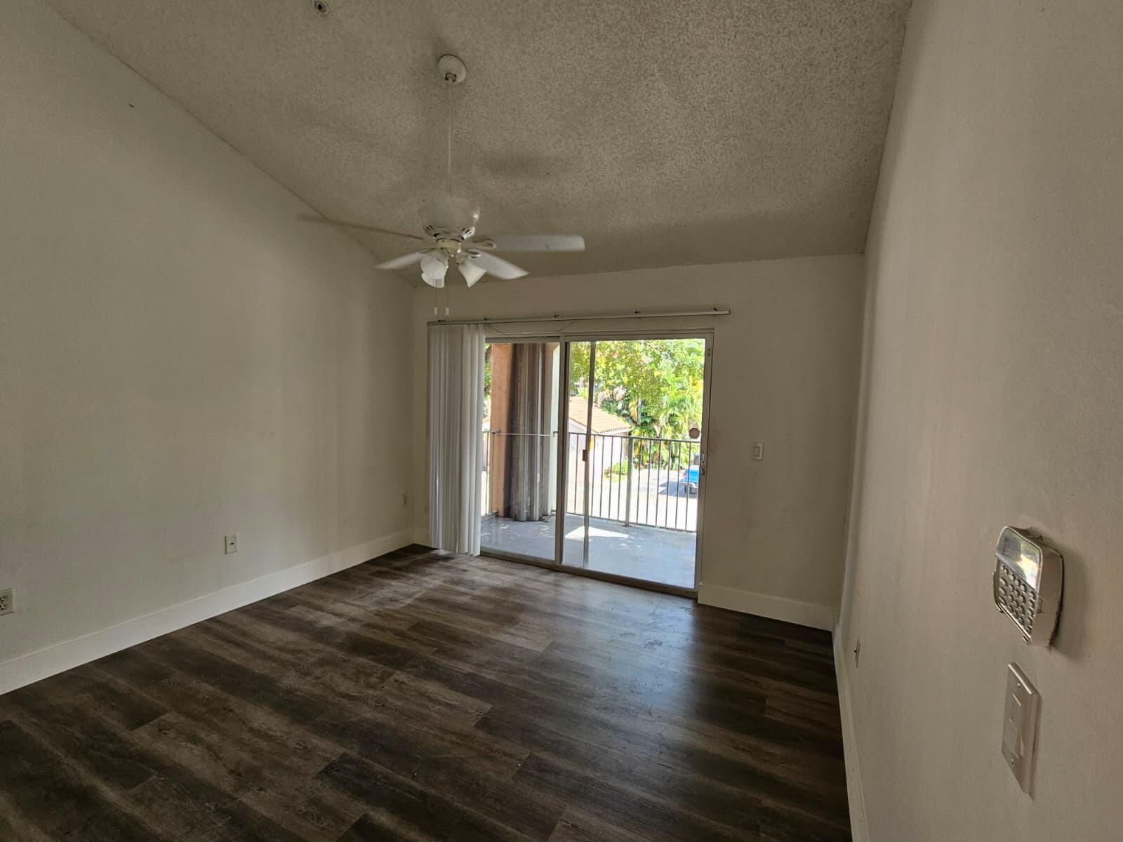 ST ANDREWS CONDOMINIUM - Residential Lease