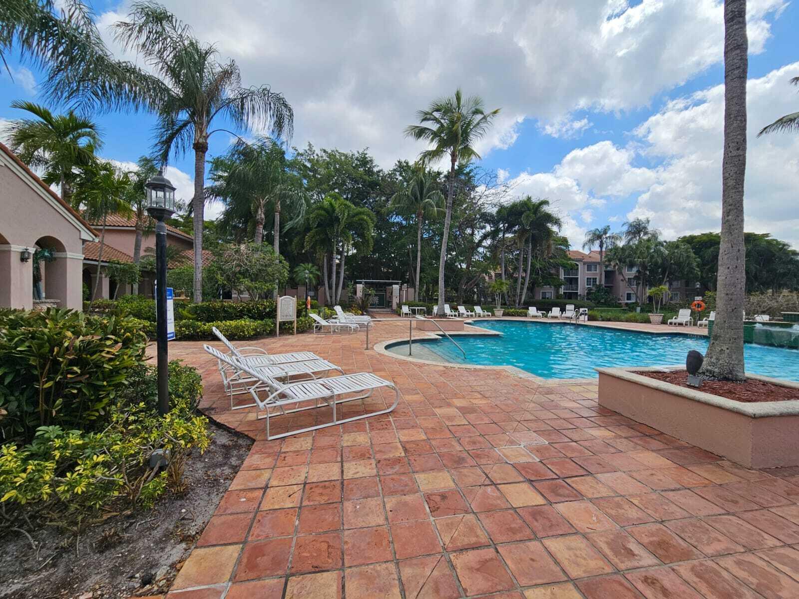 ST ANDREWS CONDOMINIUM - Residential Lease