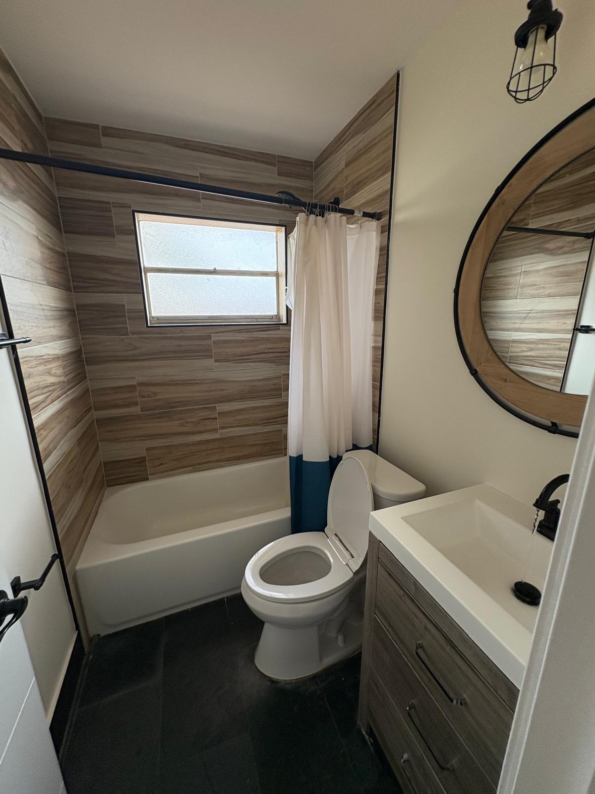 ROHAN ACRES REPLAT - Residential Lease