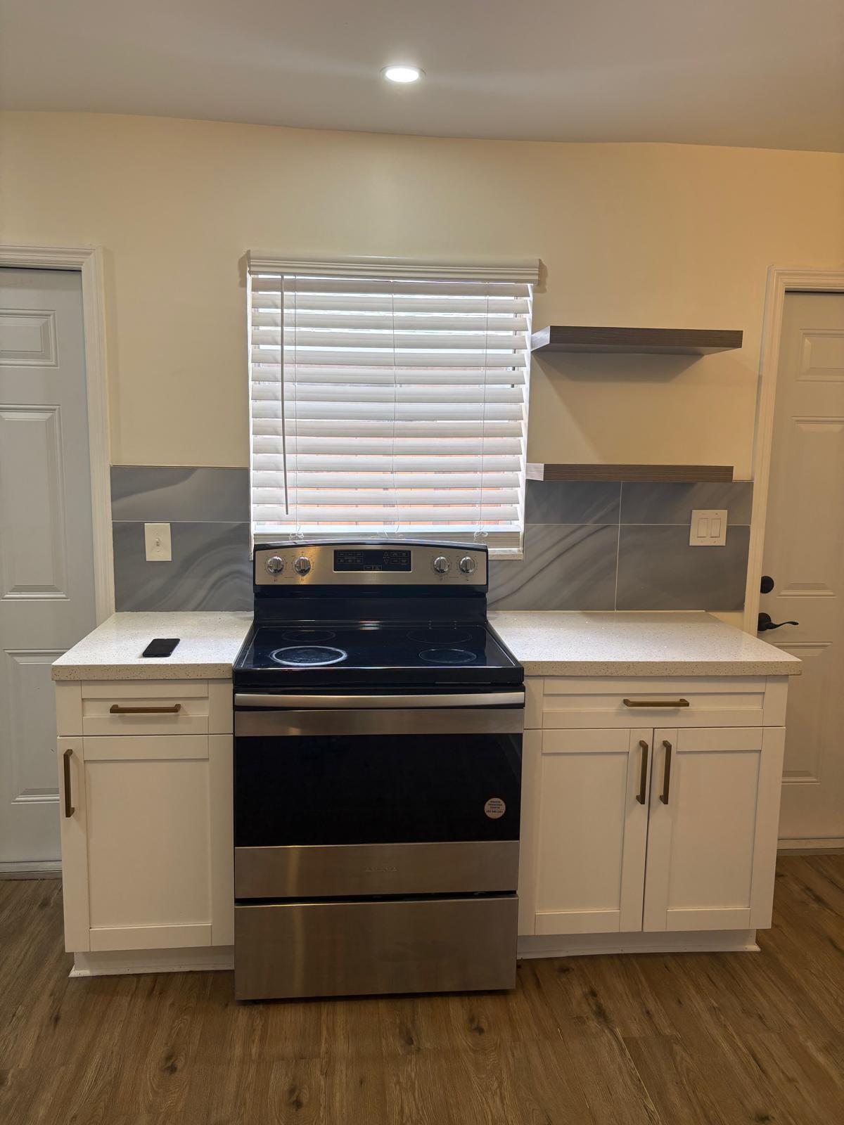 ROHAN ACRES REPLAT - Residential Lease